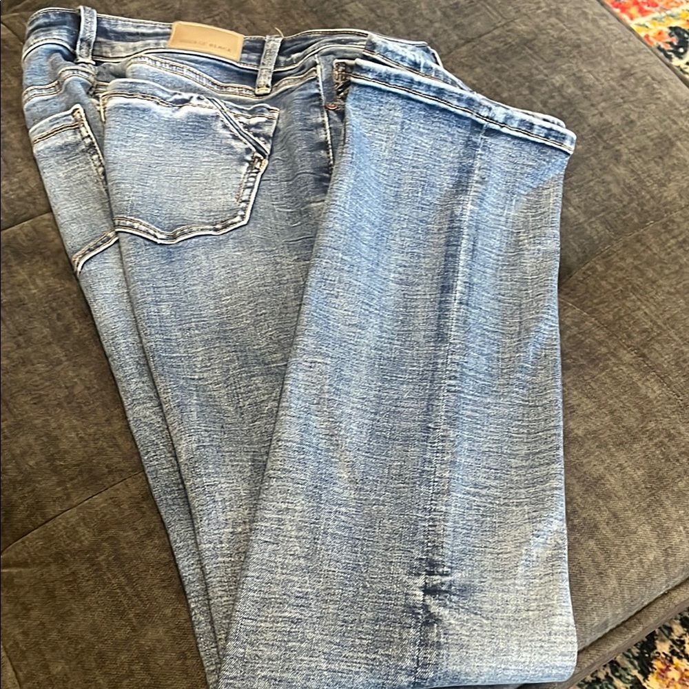 Buckle Black straight jeans